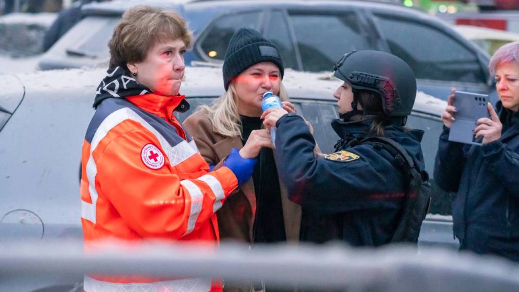 Rusya'dan Zaporijya'ya hava saldırısı! 4 ölü, 20 yaralı var 3